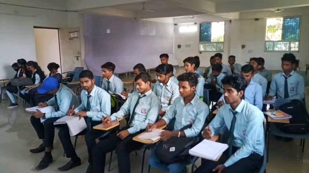 Chankya Polytechnic College 9102302818  Computer Science Engineering Polytechnic College in Ara